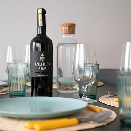 ! Luminous 2Br Top Floor ! Praca Da Republica 포르투 외부 사진