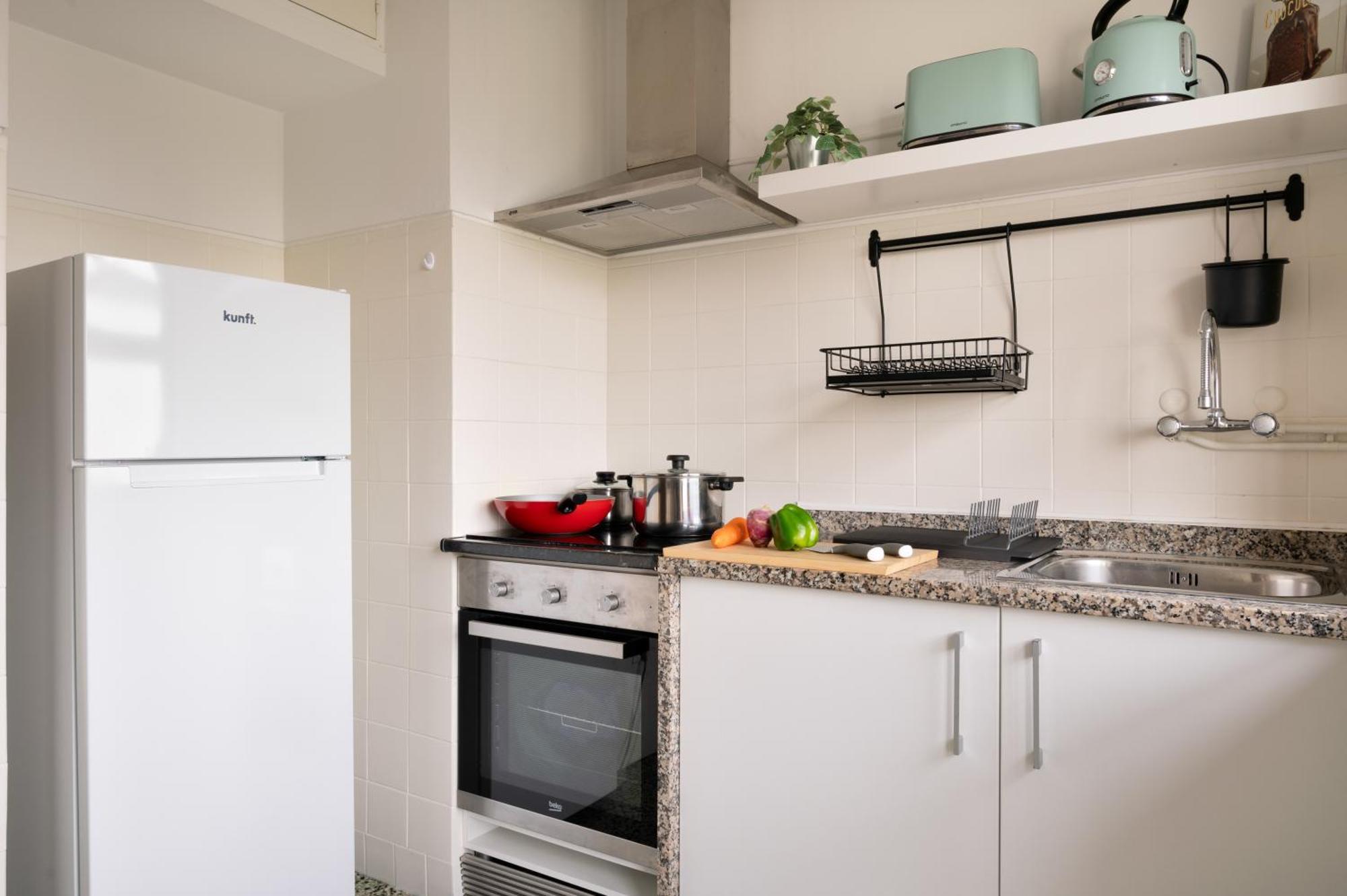 ! Luminous 2Br Top Floor ! Praca Da Republica 포르투 외부 사진